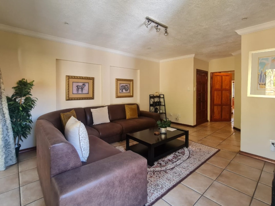 2 Bedroom Property for Sale in Eagles Landing North West